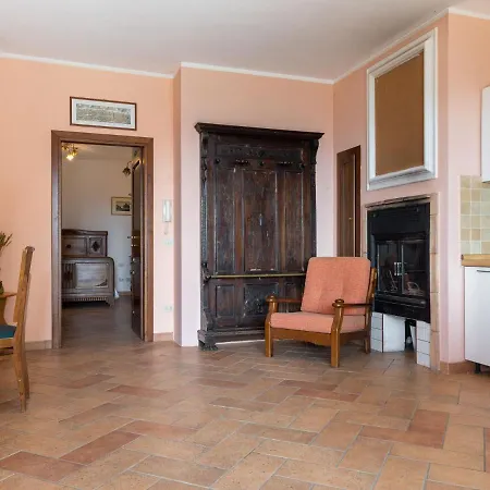 Beautiful Farmhouse In With Terrace Дом отдыха
